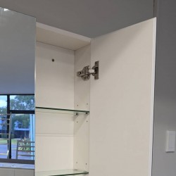 1200x150x750mm Plywood 3-Door White Mirror Cabinet 